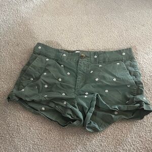 Old Navy Daisy Shorts